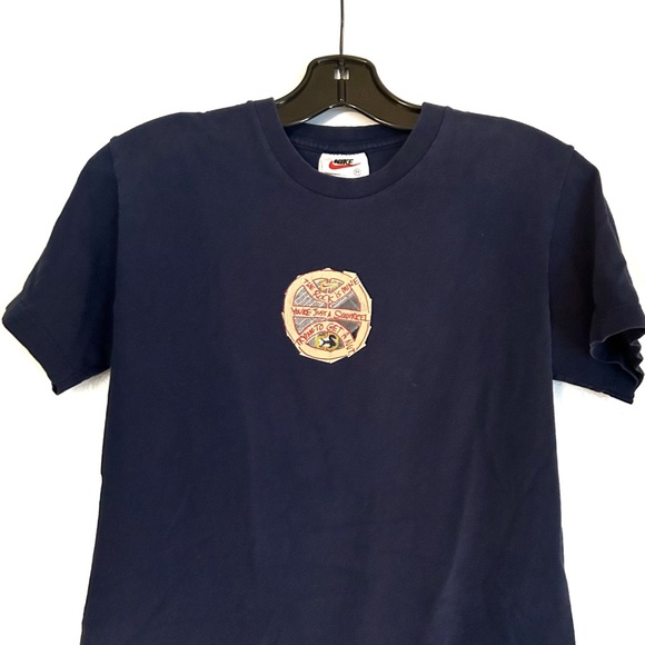 Vintage Nike Navy Blue Cotton Graphic T Shirt Youth Medium Yellow Basketball Y2K - Picture 2 of 8
